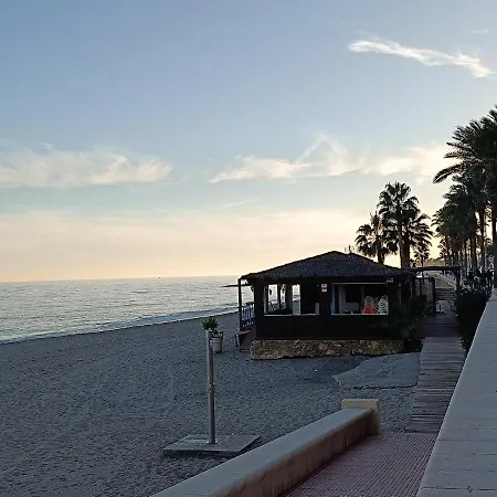 El Yate Sol Y Mar *